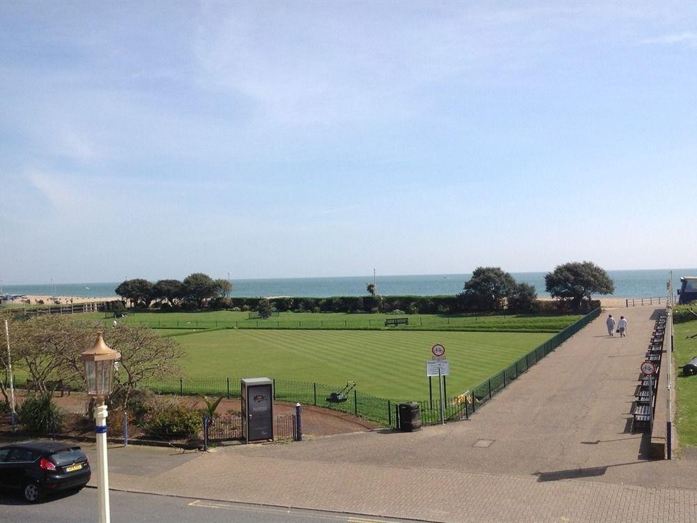 Bassets House Bed & Breakfast Eastbourne Bagian luar foto